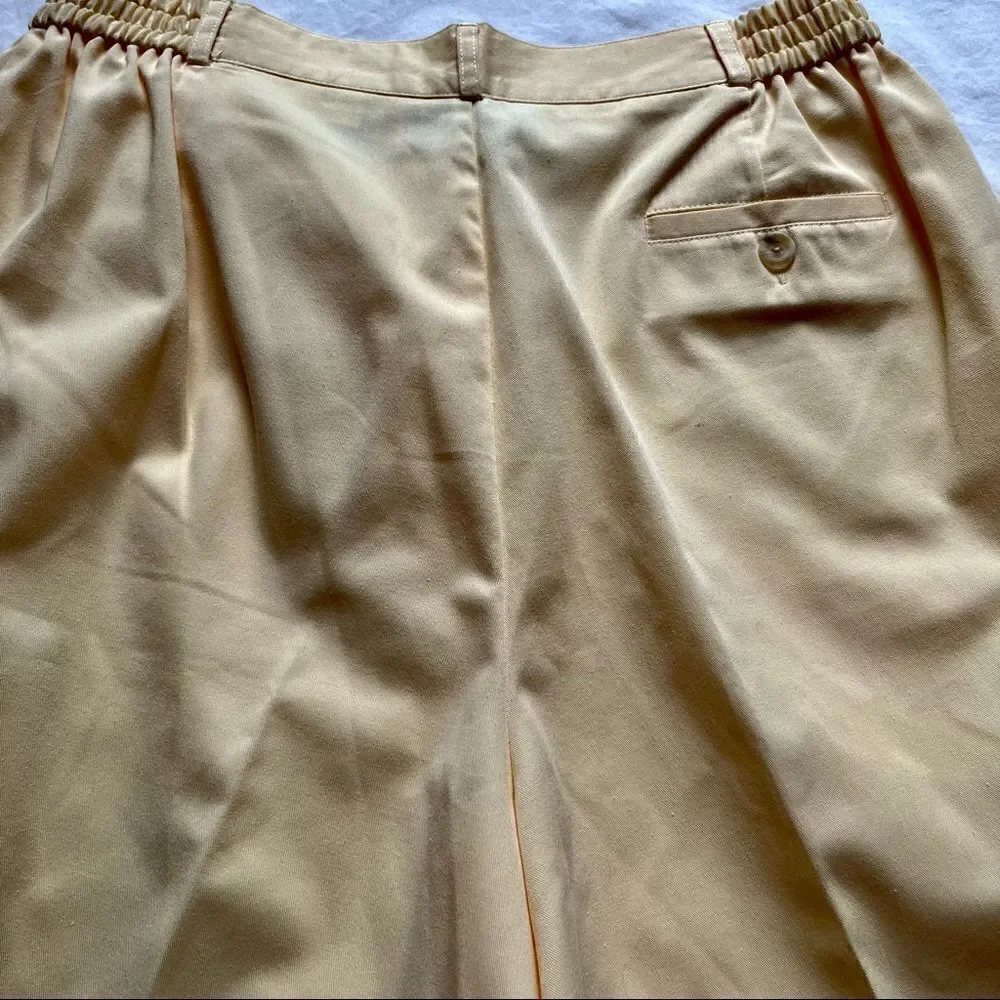 Paradise Bay bermuda shorts yellow size 14 NWOT 3 pockets button and zip